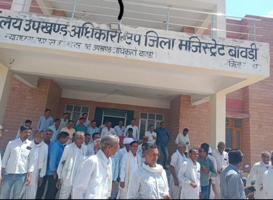 ओलावृष्टि से किसानों के अरमानों पर फिरा पानी, मुआवजे की मांग को लेकर एसडीएम को सौंपा ज्ञापन