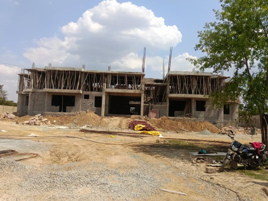 खैरथल में रेलवे फाटक 92 के पास चल रहा 50 बेड वाले हॉस्टल का निर्माण कार्य,   कामकाजी महिलाओं का निशुल्क हॉस्टल