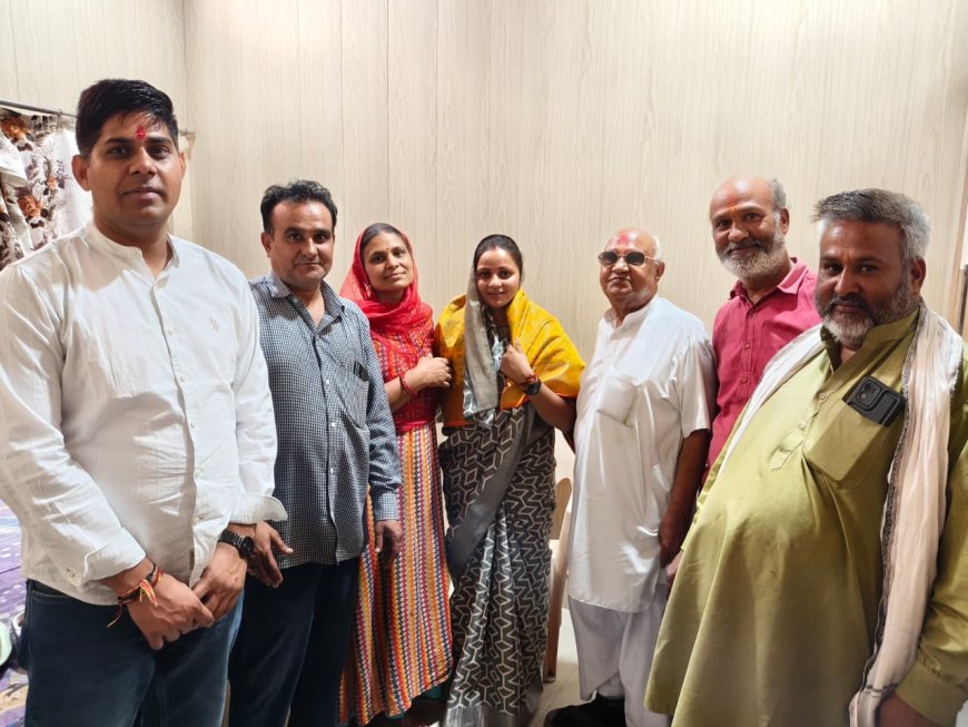 सांसद संजना जाटव ने विरोधी खेमे के घर पहुंचकर दिया मानवीयता का संदेश, सुनीता खंडेलवाल का जाना हालचाल