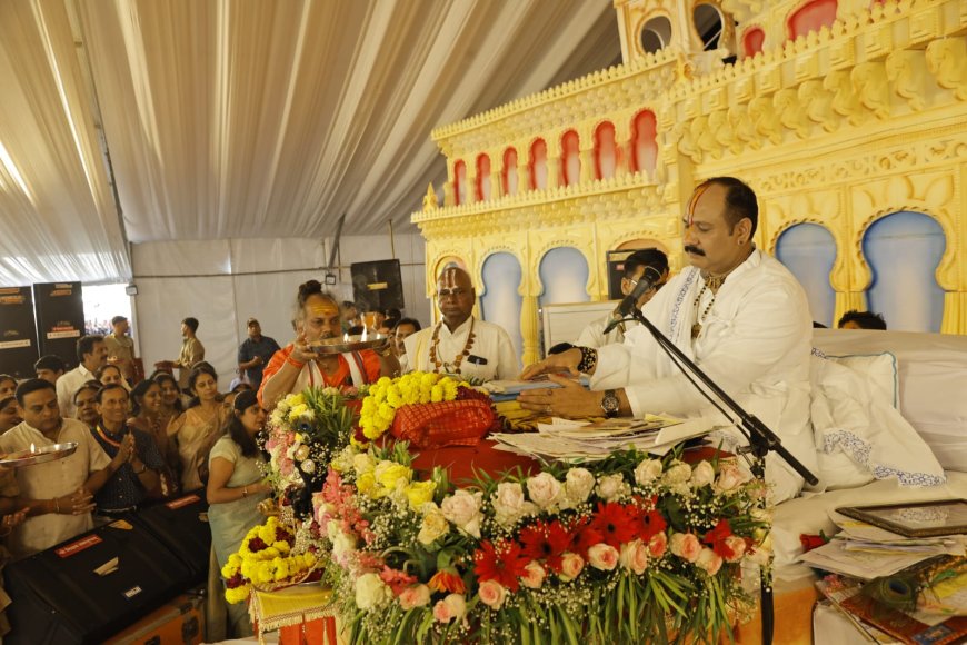 जिंदगी का परिणाम बदलना है तो प्रणाम करना प्रारंभ कर दो- पंडित प्रदीप मिश्रा