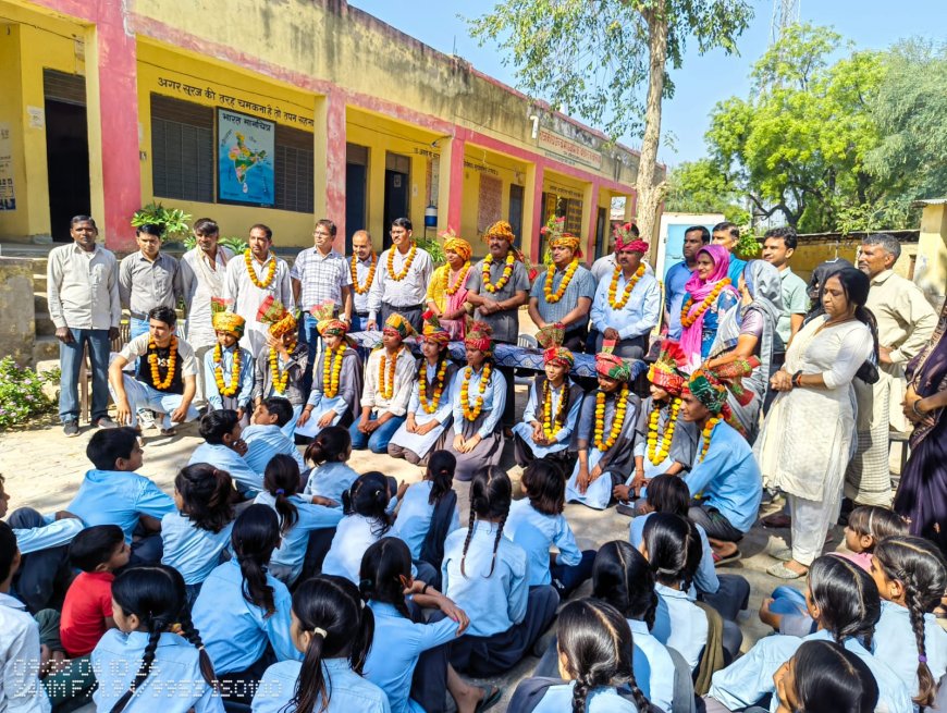 राउमावि तालड़ा में प्रवेशोत्सव एवं हाउसहोल्ड सर्वे के तृतीय चरण का शुभारंभ; ADEO जयप्रकाश शर्मा ने शिक्षकों को दिया 'डोर-टू-डोर' संपर्क का मंत्र; प्रतिभावान छात्र हुए सम्मानित