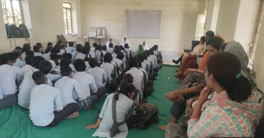 भगवान ऋषभदेव के 'जियो और जीने दो' के सिद्धांत ही विश्व शांति का मार्ग: आर्यिका संगममति माताजी