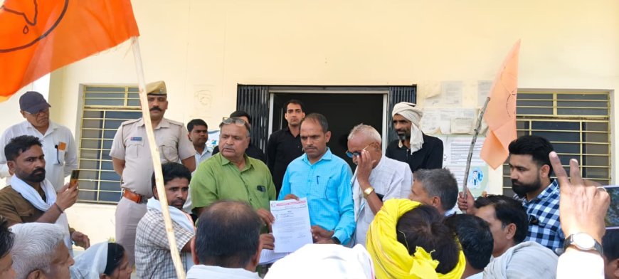 भारतीय किसान यूनियन के बैनर तले किसानों ने एडीएम को दिया ज्ञापन; भूमि अधिग्रहण के खिलाफ आंदोलन की चेतावनी