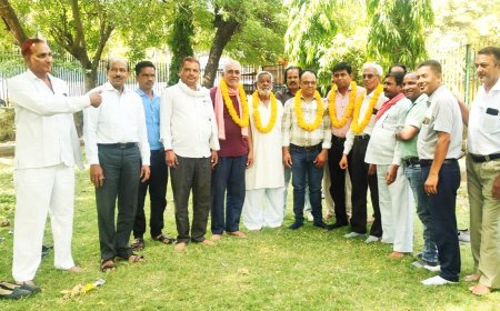 सर्वसम्मति से सत्यनारायण शर्मा बने राशन डीलर फेडरेशन के शहर अध्यक्ष, नई टीम का भी ऐलान