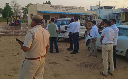 बस स्टैंड किशनगढ़ बास के विकास को लेकर जिला कलेक्टर ने किया निरीक्षण