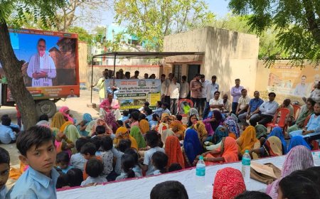 गुर्जरपुर खुर्द में ग्राम कृषि महोत्सव और ग्राम रथ का संचालन, किसानों से की उन्नत खेती पर चर्चा