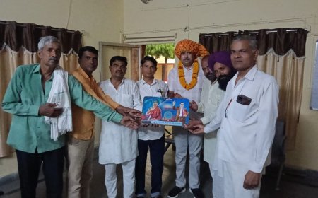 अखिल भारतीय जाटव समाज संस्था के पदाधिकारियों द्वारा महवा थाना प्रभारी सचिन शर्मा का किया स्वागत सम्मान