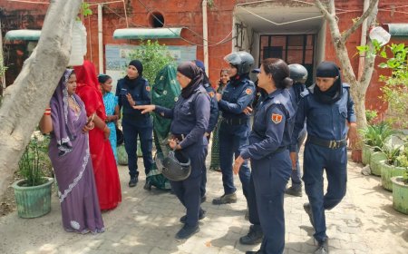 भरतपुर पुलिस का बड़ा 'डिकॉय ऑपरेशन': सादा वर्दी में तैनात महिला पुलिसकर्मियों ने गांधी पार्क में मनचलों को सिखाया सबक, 04 गिरफ्तार