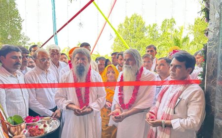 मनोहर पैलेस होटल एवं रेस्टोरेंट का संतों ने किया भव्य उद्घाटन