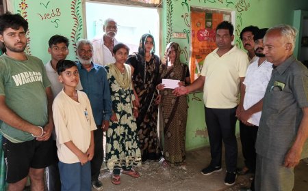 भरतपुर में आकाशीय बिजली गिरने से ढही मकान की छत, समृद्ध भारत अभियान ने बढ़ाया मदद का हाथ