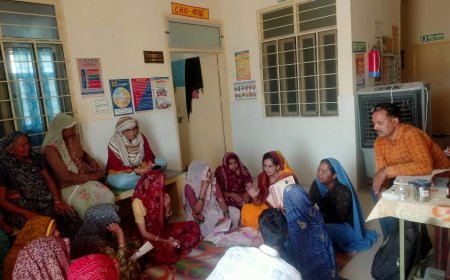 बेरका उप स्वास्थ्य केंद्र पर टीकाकरण एवं जाजम बैठक आयोजित