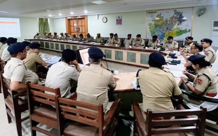 पुलिस की क्राइम मीटिंग में अपराधियों पर सख्ती के निर्देश;  लंबित मामलों के त्वरित निस्तारण, साइबर अपराधों पर रोक और महिला सुरक्षा पर विशेष जोर