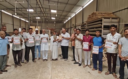 बड़ोदरा के बाजवा में यज्ञ सेवा समिति का भव्य स्वागत; अध्यक्ष मदनलाल भावरिया के नेतृत्व में पोस्टर का विमोचन
