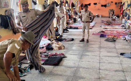 जिला कारागार में प्रशासन और पुलिस का औचक निरीक्षण; 266 बंदियों की हुई गहन तलाशी