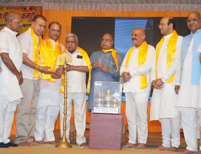 शाश्वत तीर्थ अयोध्या में भारतवर्षीय दिगम्बर जैन तीर्थक्षेत्र कमेटी की चिंतन बैठक हुई सम्पन्न.