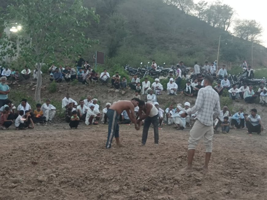 अरावली की पहाड़ियों में गूँजे बाबा के जयकारे; कुंडला में बाबा जी महाराज का मेला हर्षोल्लास के साथ संपन्न, कुश्ती दंगल में हनुमान मीणा ने मारी बाजी