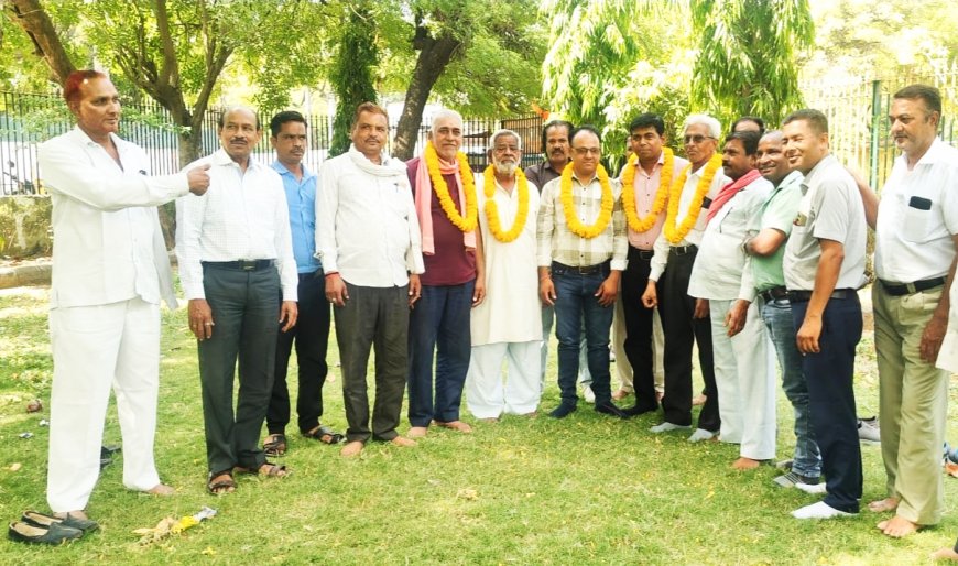 सर्वसम्मति से सत्यनारायण शर्मा बने राशन डीलर फेडरेशन के शहर अध्यक्ष, नई टीम का भी ऐलान