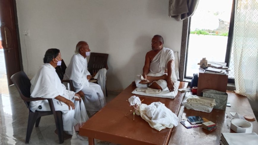 नाकोड़ा पार्श्व तीर्थ धाम पढ़ासली में संत-संवाद का आध्यात्मिक संगम