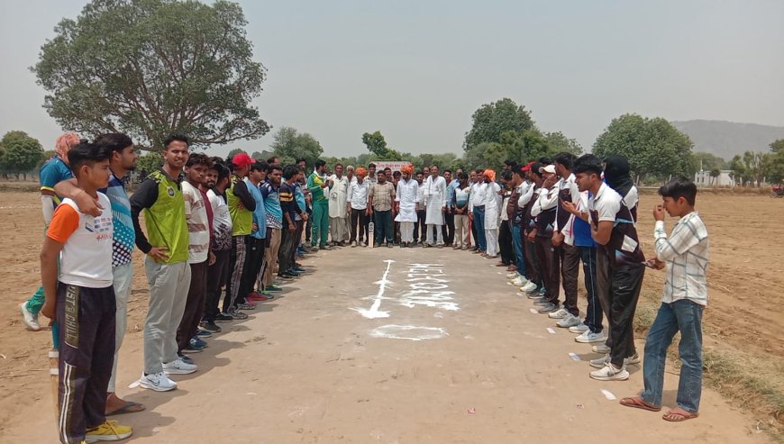 थाना राजाजी टीम ने जीता खटाणा क्रिकेट प्रतियोगिता का उद्घाटन मैच