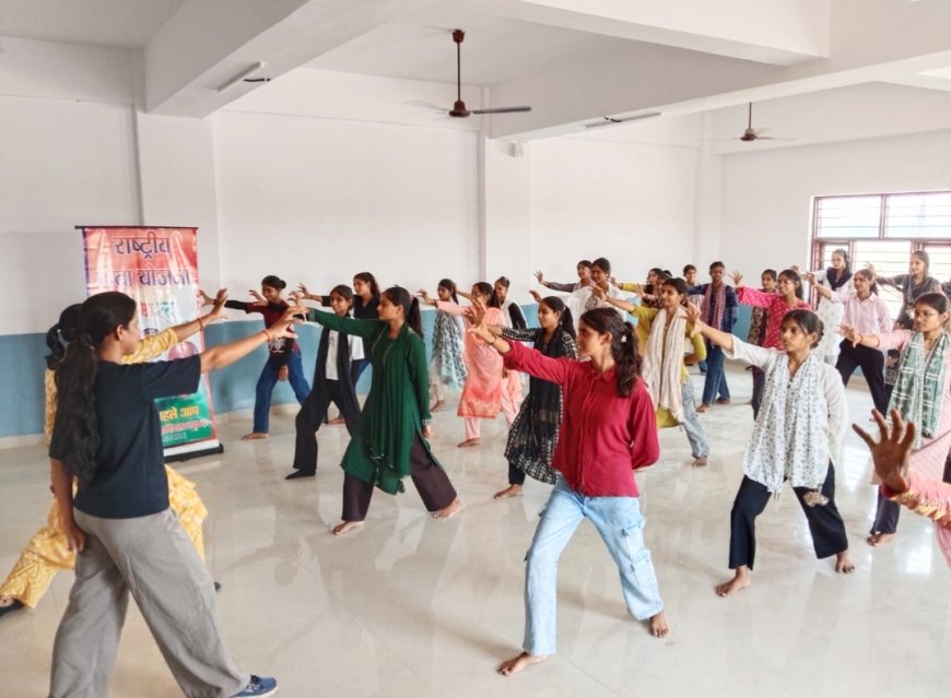कन्या महाविद्यालय टपूकडा में  महिला शक्ति आत्मरक्षा प्रशिक्षण आयोजित