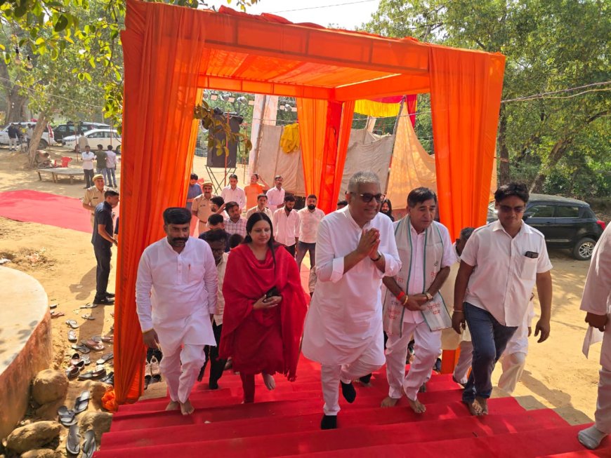 खैरथल-तिजारा क्षेत्र के दौरे पर पहुंचे केंद्रीय मंत्री भूपेंद्र यादव; संतों का लिया आशीर्वाद, ग्रामीणों की सुनीं समस्याएं