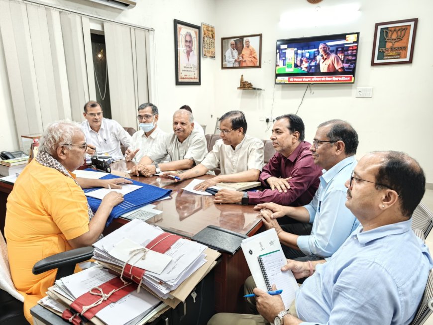 शिक्षा मंत्री के साथ शैक्षिक महासंघ की वार्ता , गतिरोध समाप्त,आंदोलन स्थगित, ग्रीष्मावकाश 28 जून तक
