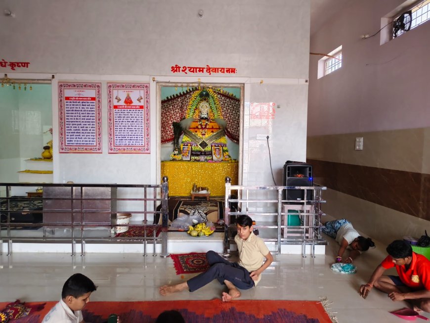 पद्मिनी एकादशी के उपलक्ष में श्याम मंदिर में हुए विभिन्न कार्यक्रम आयोजित