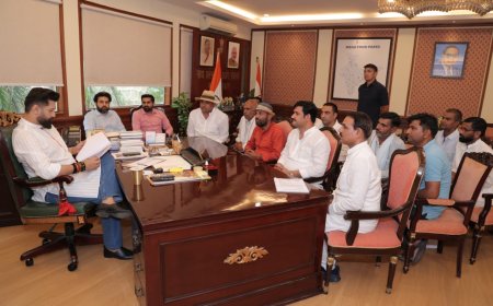 नीट छात्र प्रदीप माहीच आत्मदाह प्रकरण: शिष्टमंडल के साथ दिल्ली पहुंचे पीड़ित परिजन, केंद्रीय मंत्री चिराग पासवान ने दिया अमित शाह और सीएम भजनलाल से बात कर जल्द न्याय दिलाने का भरोसा
