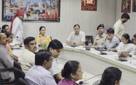 जनता के कार्यों में लापरवाही कतई स्वीकार नहीं, अधिकारी समस्याओं की जड़ तक जाकर सुनिश्चित करें समाधान: उपमुख्यमंत्री दीया कुमारी
