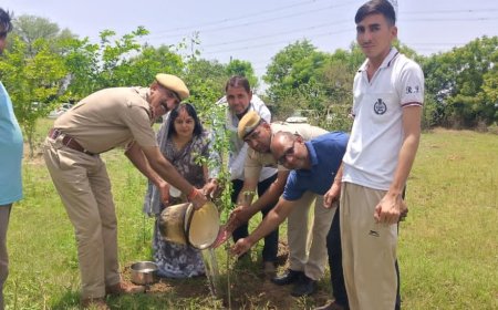 थाना बानसूर परिसर में हुआ वृहद् पौधरोपण; "एक पेड़ मां के नाम" अभियान के तहत दिया हरियाली संवर्धन का प्रेरक संदेश