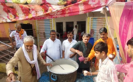 श्री नारायण गौशाला द्वारा ब्रज परिक्रमा मार्ग में अनवरत भंडारा जारी, एकादशी पर बांटी सांवख्या की खीर