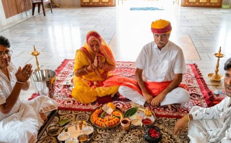 गुणावती के चारभुजा मंदिर में शालिग्राम अभिषेक व सहस्रदल तुलसी अर्पण कार्यक्रम संपन्न