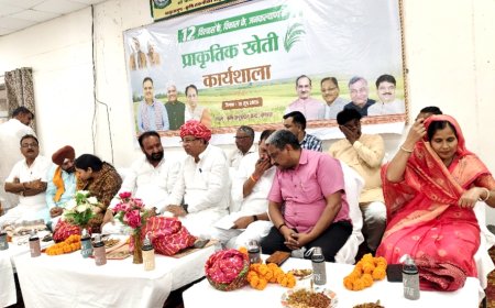 प्राकृतिक खेती से स्वस्थ समाज और समृद्ध किसान का निर्माण संभव - डॉ. संजय जायसवाल