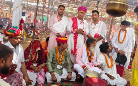 झड़ाया बजरंग धाम आश्रम पर चल रहे 108 कुंडीय श्रीराम महायज्ञ में उमडा श्रद्धा का सैलाब
