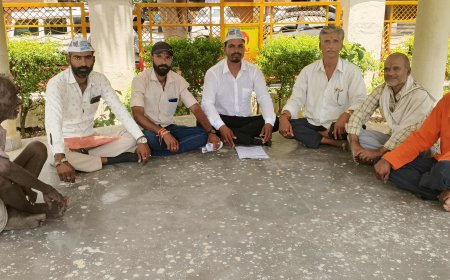 आम आदमी पार्टी नाथद्वारा के बैनर तले गांवगुड़ा की जनसमस्याओं को लेकर नायब तहसीलदार हस्तीमल जी को सौंपा ज्ञापन