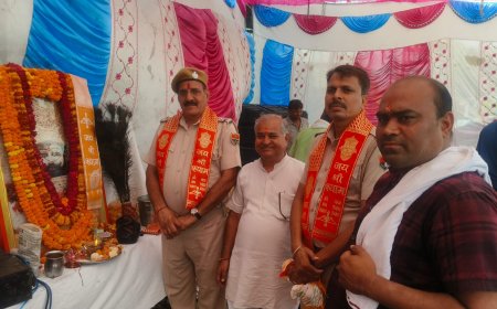 श्री श्याम सखा सेवा समिति (रजि.) महुवा द्वारानिर्जला एकादशी के पावन अवसर पर आमजन को ठंडाई एवं मिल्करोज़ की प्याऊ का किया आयोजन
