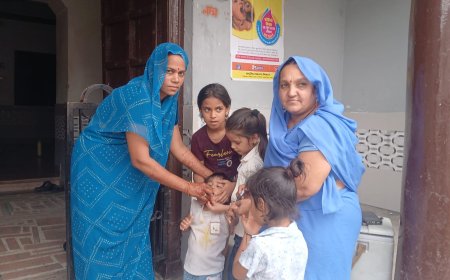 पल्स पोलियो अभियान: गुरला में 2334 बच्चों को पिलाई  ‘दो बूंद जिंदगी की’ अब घर-घर दस्तक देंगी टीमें