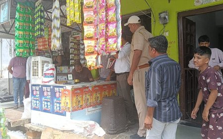 जीएसटी की कार्रवाई में नहीं मिला बड़ा खुलासा, तंबाकू के बजाय निकले कुरकुरे के आइटम