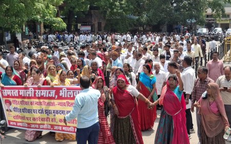 गोपाल लाल माली पर हमले के विरोध में कलेक्ट्रेट पर माली समाज का महाप्रदर्शन; निष्पक्ष जांच न होने पर प्रदेश स्तर पर आंदोलन की दी चेतावनी