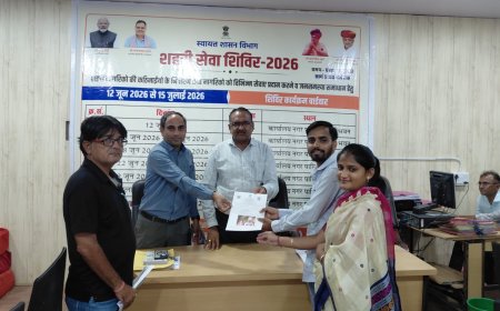 तखतगढ़ नगर पालिका सभागार में ‘शहरी सेवा शिविर-2026’ आयोजित; पट्टे, प्रमाण पत्र और पीएम स्वनिधि के चेकों का हुआ वितरण