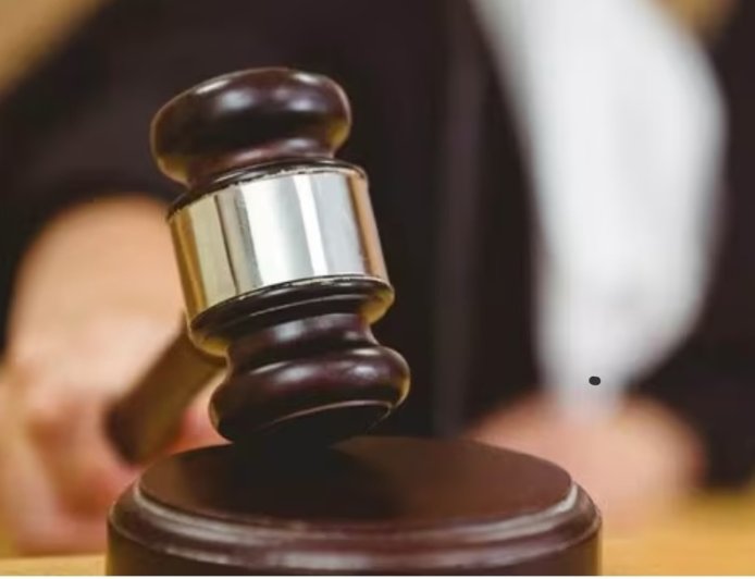 प्राइवेट स्कूलों में भी शिक्षकों को CCL मिलेगी, हाई कोर्ट ने कहा- यह उनका मौलिक अधिकार