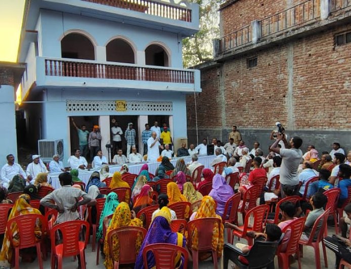 पूरनहा की चौपाल में उमड़ा जनसैलाब, मिशन 2027 को मिली नई धार