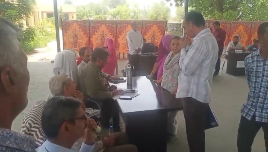 खिमाड़ा राउमावि में  विशेष जनसुनवाई, अतिक्रमण हटाने, भूमि आवंटन और पेयजल समस्याओं को लेकर उमड़े ग्रामीण; एसडीएम सहित कई विभागों के अधिकारी रहे मौजूद