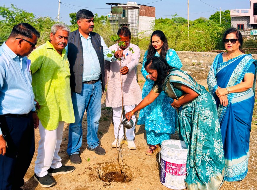 विश्व पर्यावरण दिवस पर यूनेस्को ने किया ‘‘एक पौधा देश के नाम’’ अभियान का शुभारंभ