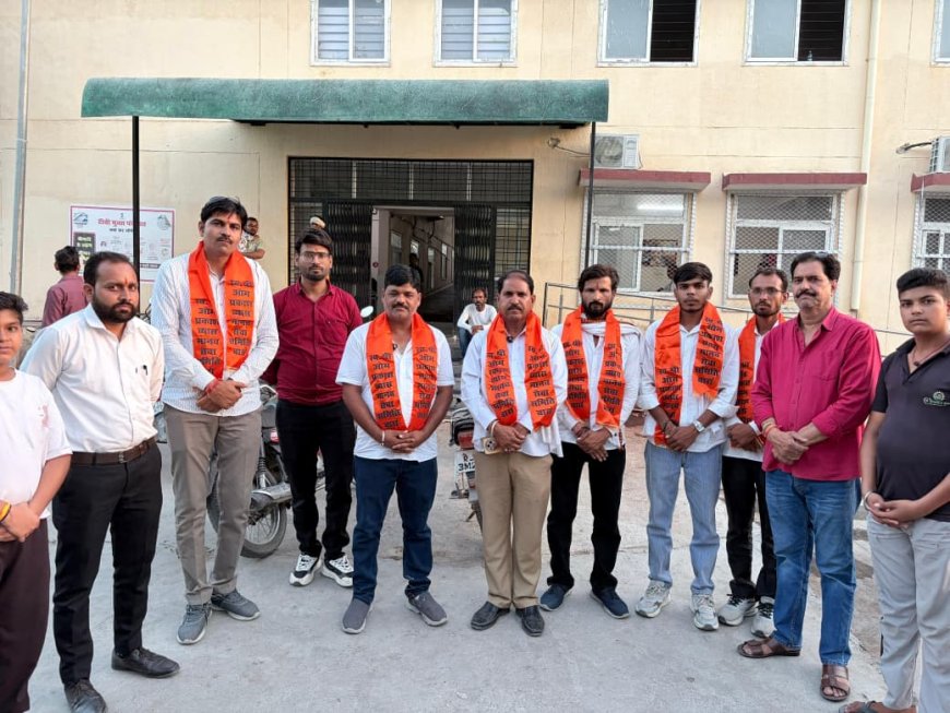 पूर्व विधायक पानाचंद मेघवाल का जन्मदिन 'सेवा दिवस' के रूप में मनाया: गायों को चारा और जरूरतमंदों को कराया भोजन