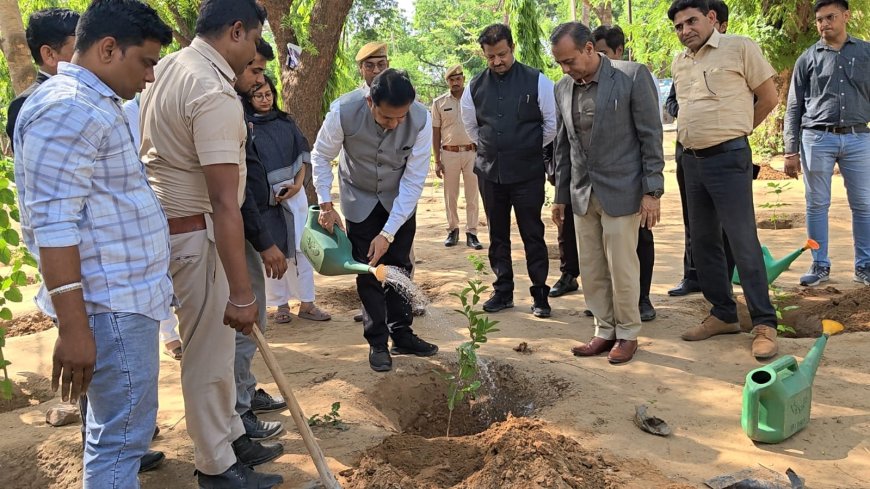 विश्व पर्यावरण दिवस पर न्यायिक अधिकारियों की अनूठी पहल: किशनगढ़ बास जेल परिसर में किया भव्य वृक्षारोपण, रोपे गए पौधों को पेड़ बनाने की ली शपथ