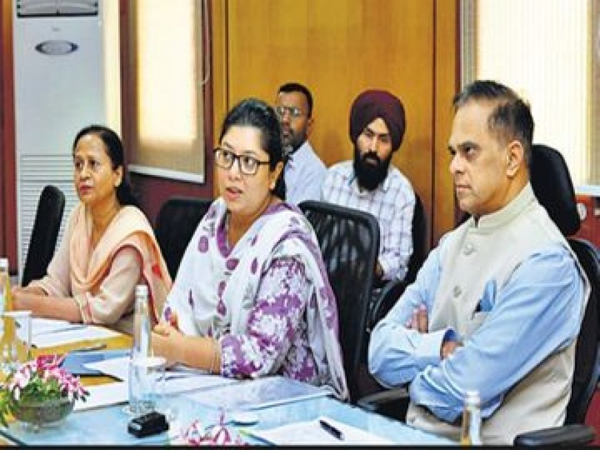 राजस्थान में 1 लाख 1 हजार 218 पदों पर जल्द होंगी भर्तियां, मुख्य सचिव ने 12 बड़ी भर्तियों की रिपोर्ट देखी