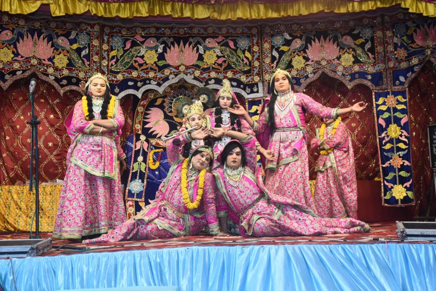 यज्ञ के माध्यम से विश्व शांति की कामना, रासलीला में छाई कृष्ण जन्मोत्सव की खुशियां; उमड़े श्रद्धालु
