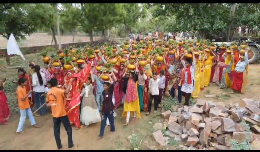 ग्राम खेड़ा सारंगपुरी में मूर्ति प्राण प्रतिष्ठा महोत्सव: विशाल शोभा यात्रा के साथ भव्य शुभारंभ