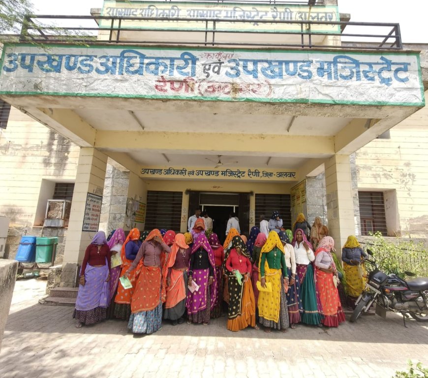 मनरेगा मजदूरी कम मिलने पर रैणी में हंगामा; श्रमिकों ने SDO और BDO कार्यालय में सौंपा ज्ञापन, अतिरिक्त BDO पर धमकाने का आरोप